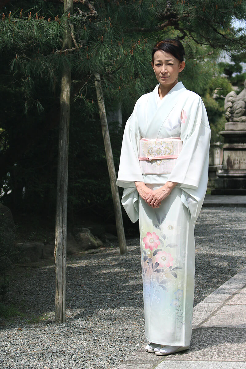 当店特別価格 夏用 絽 植物模様の付け下げ 着物 - 浴衣/水着